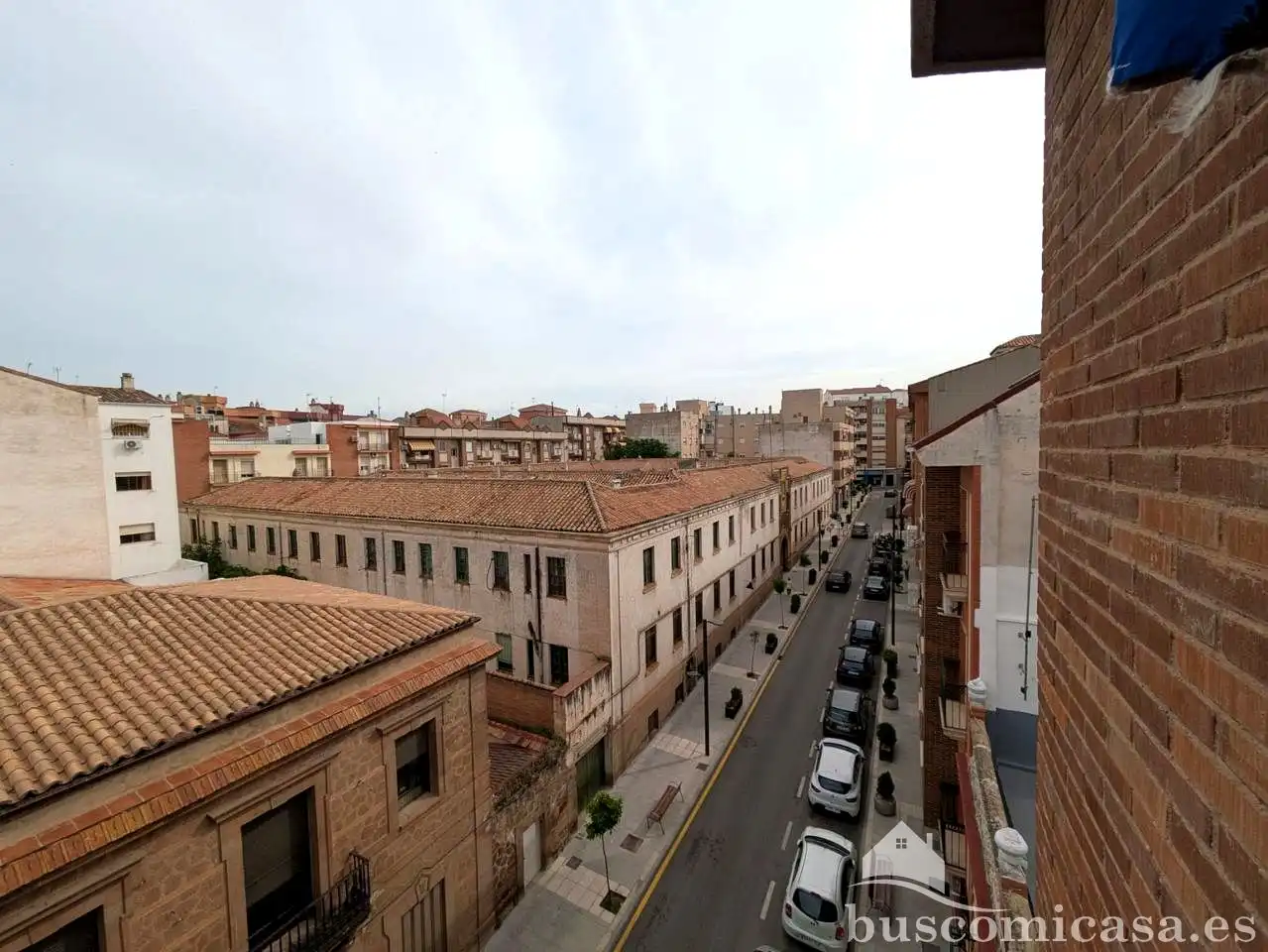 Vista exterior de Pis en venda en Linares amb Aire condicionat