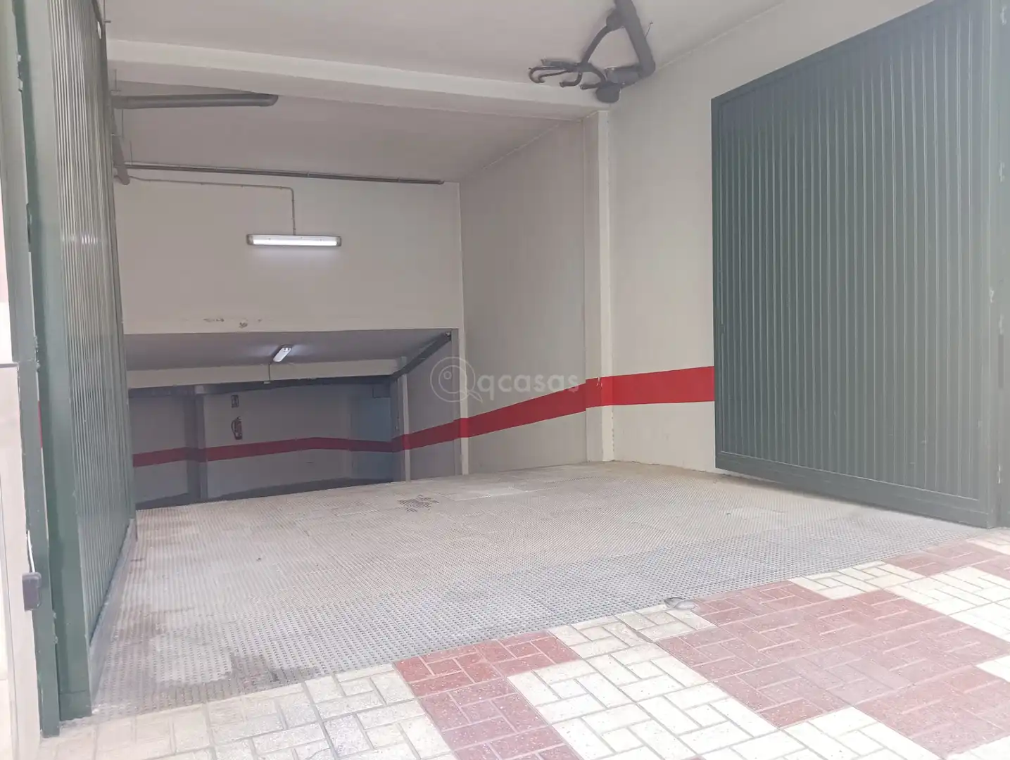 Parking de Apartamento en venta en Torremolinos con Aire acondicionado, Amueblado y Horno
