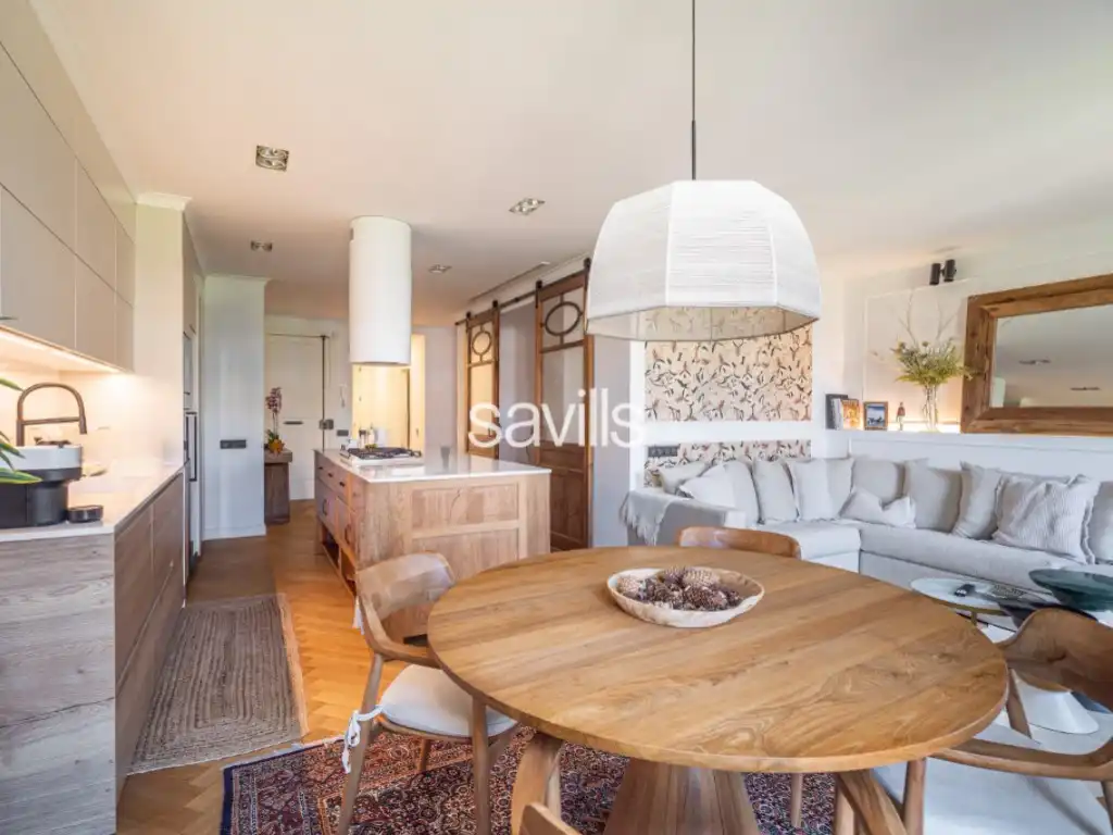 Sala d'estar de Apartament en venda en Barcelona amb Aire condicionat, Terrassa i Forn