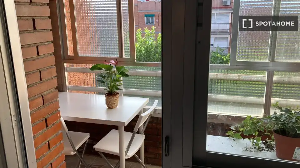 Balcony of Flat for rent in Madrid  with Air Conditioner, Heating and Furnished