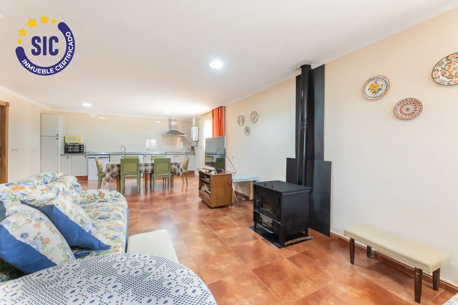 Sala de estar de Casa o chalet en venta en Hontecillas con Calefacción, Terraza y Amueblado