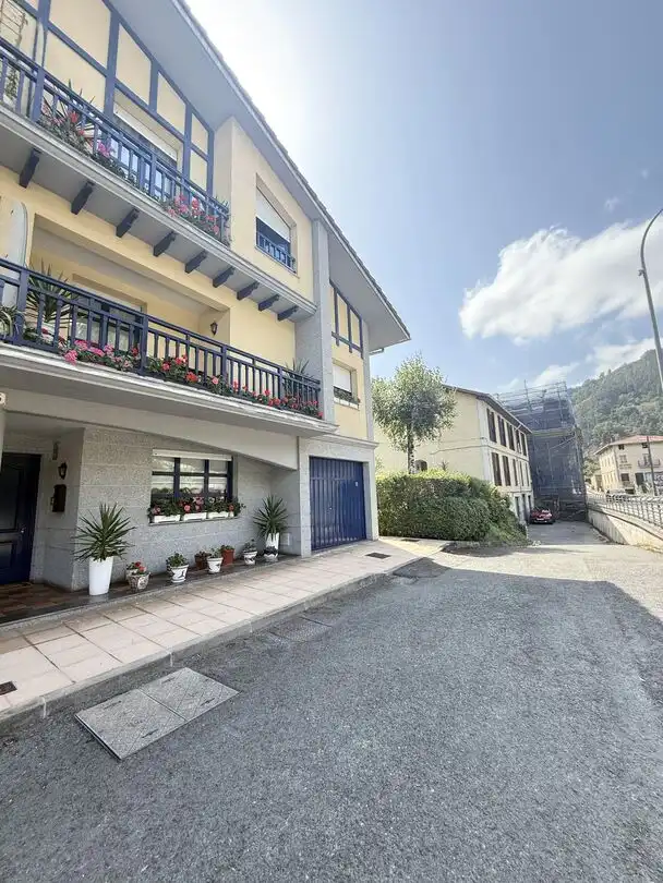 Casa con terrazza in vendita a Donostia kalea, imagen 4