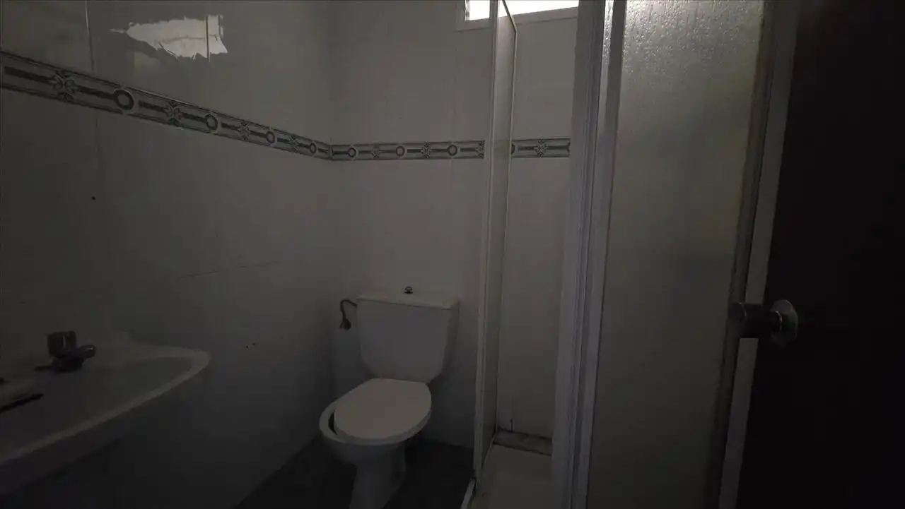 Baño de Piso en venta en Narón