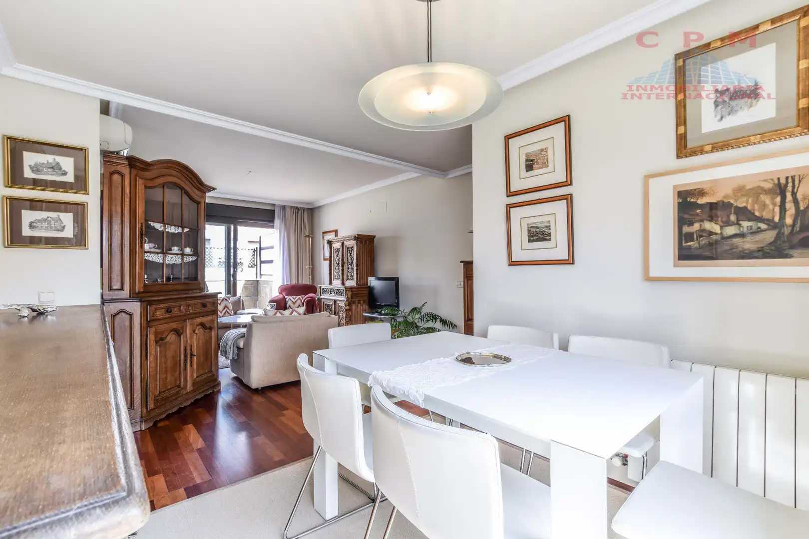 Menjador de Àtic de lloguer en Madrid amb Aire condicionat, Calefacció i Parquet
