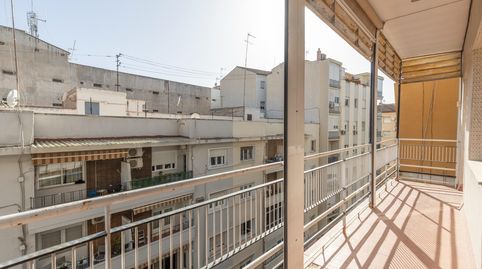 Foto 5 de Piso en venta en Calle Martínez Campos, Camino de Ronda, Granada Capital