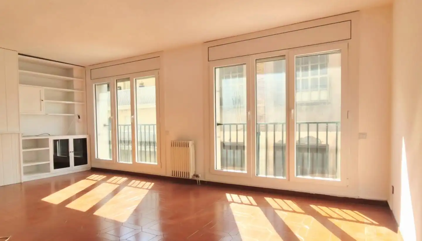 Sala d'estar de Pis en venda en Terrassa amb Calefacció