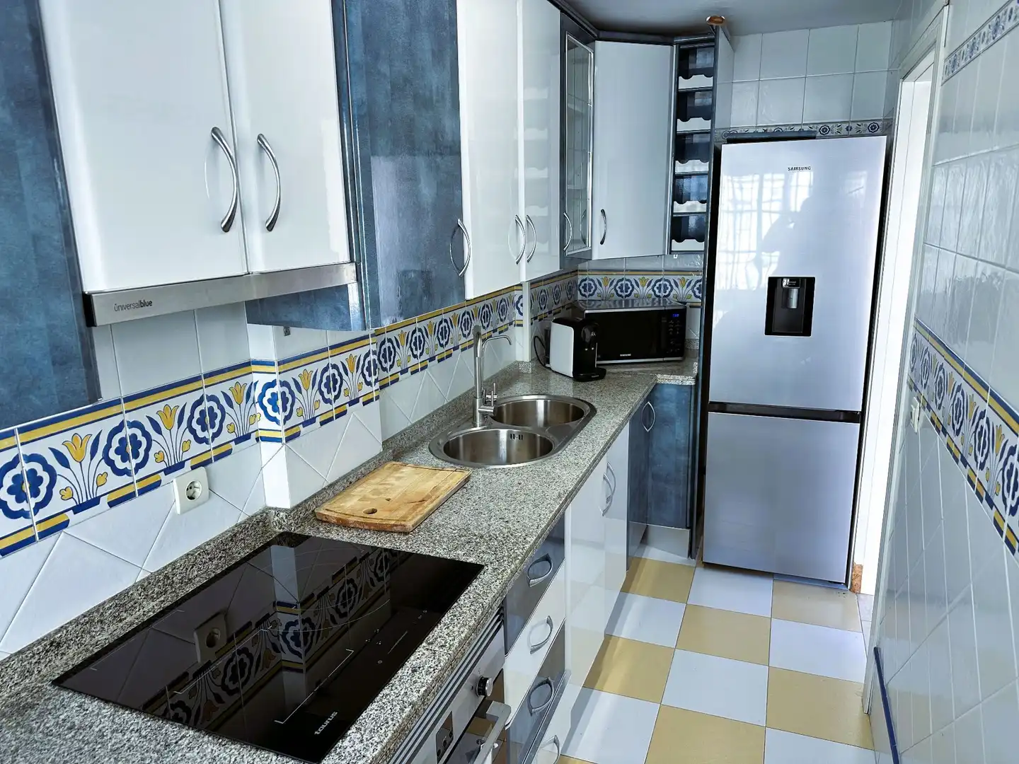 Cocina de Casa adosada en venta en Salobreña con Aire acondicionado, Calefacción y Terraza