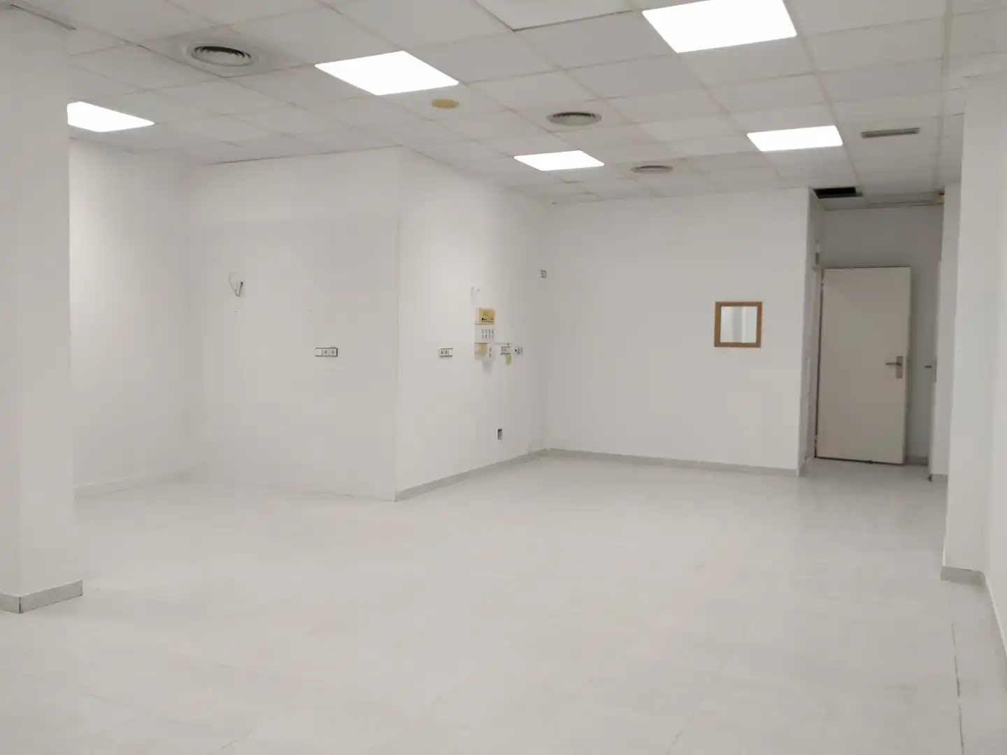 Business premises to rent in San José, imagen 14