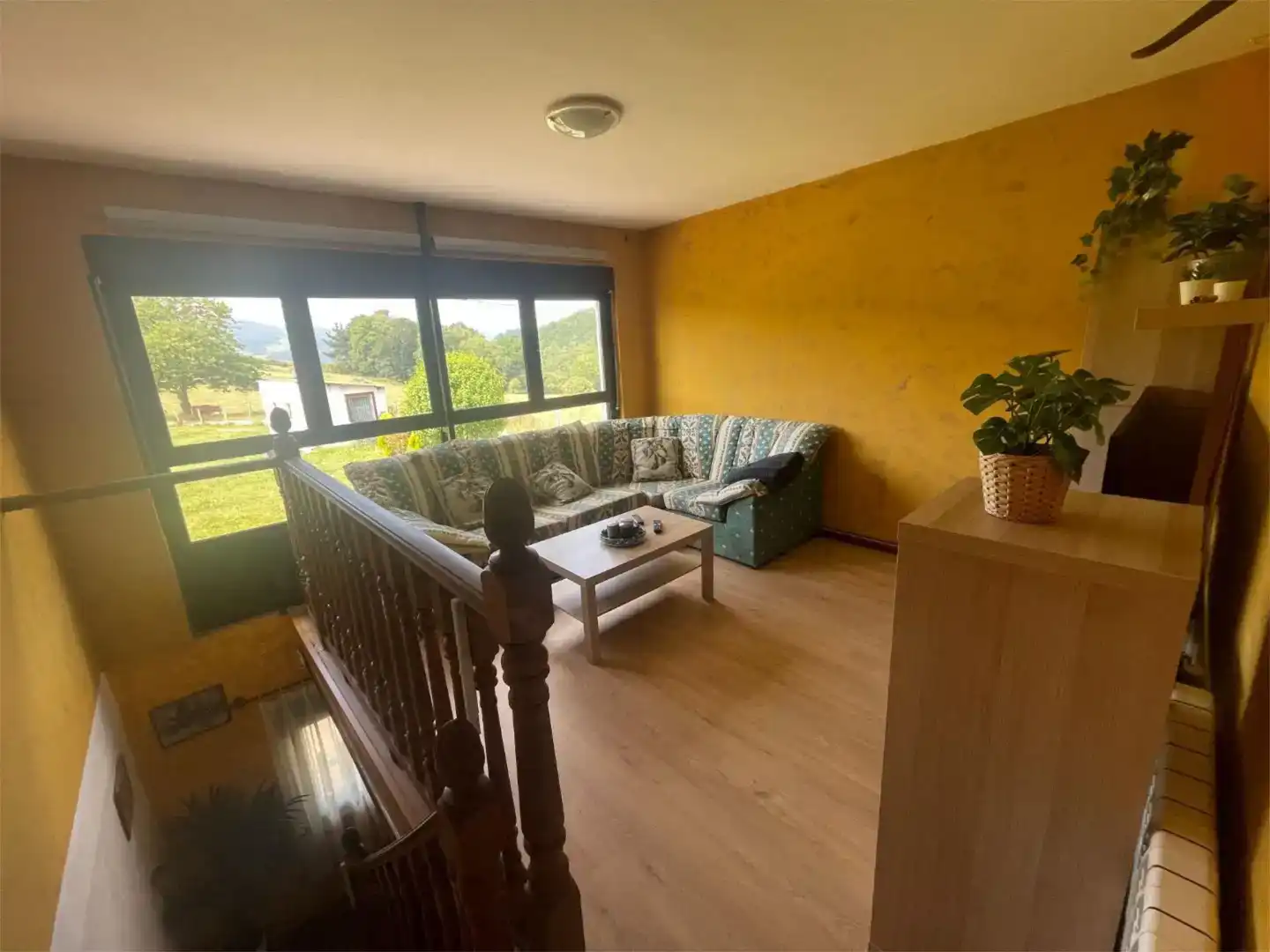 Sala d'estar de Casa o xalet en venda en Parres