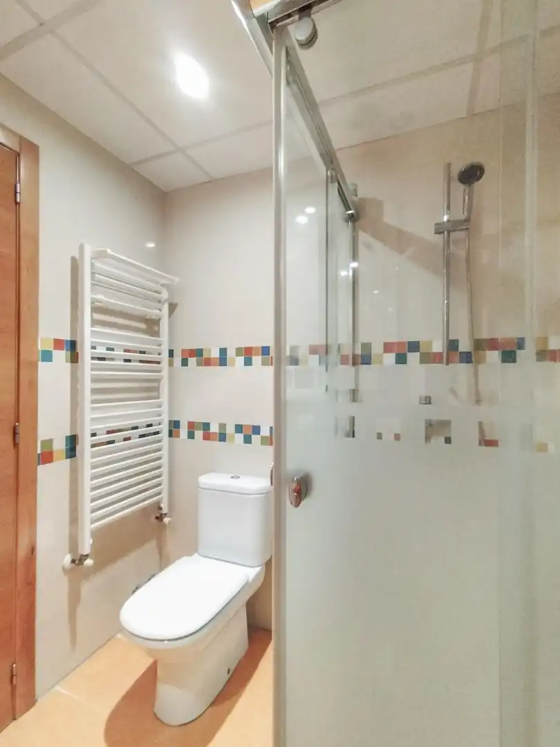 Casa adosada en venta en Alquenència - Venècia