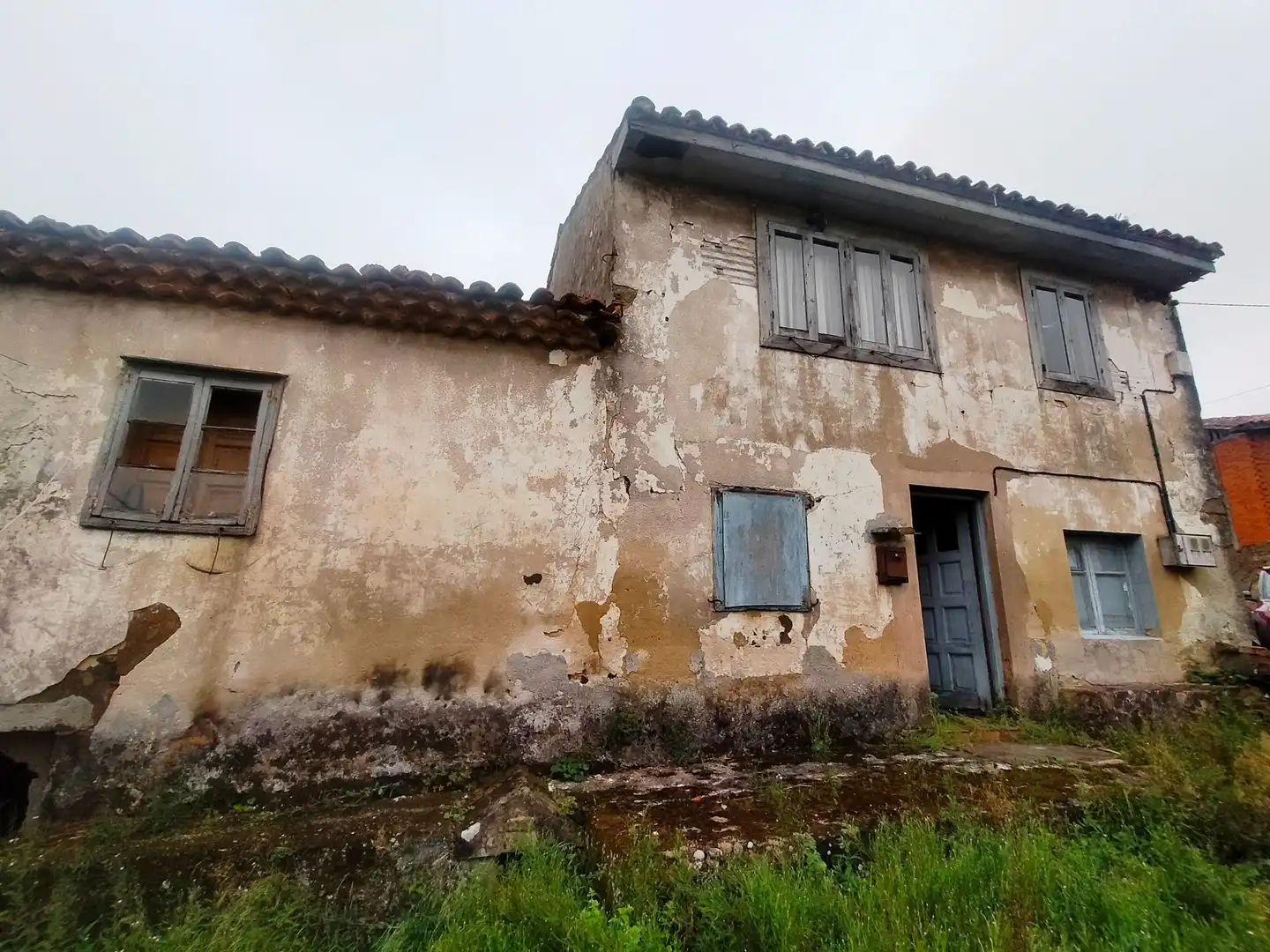 Country house with garden for sale in Cudillero, imagen 3