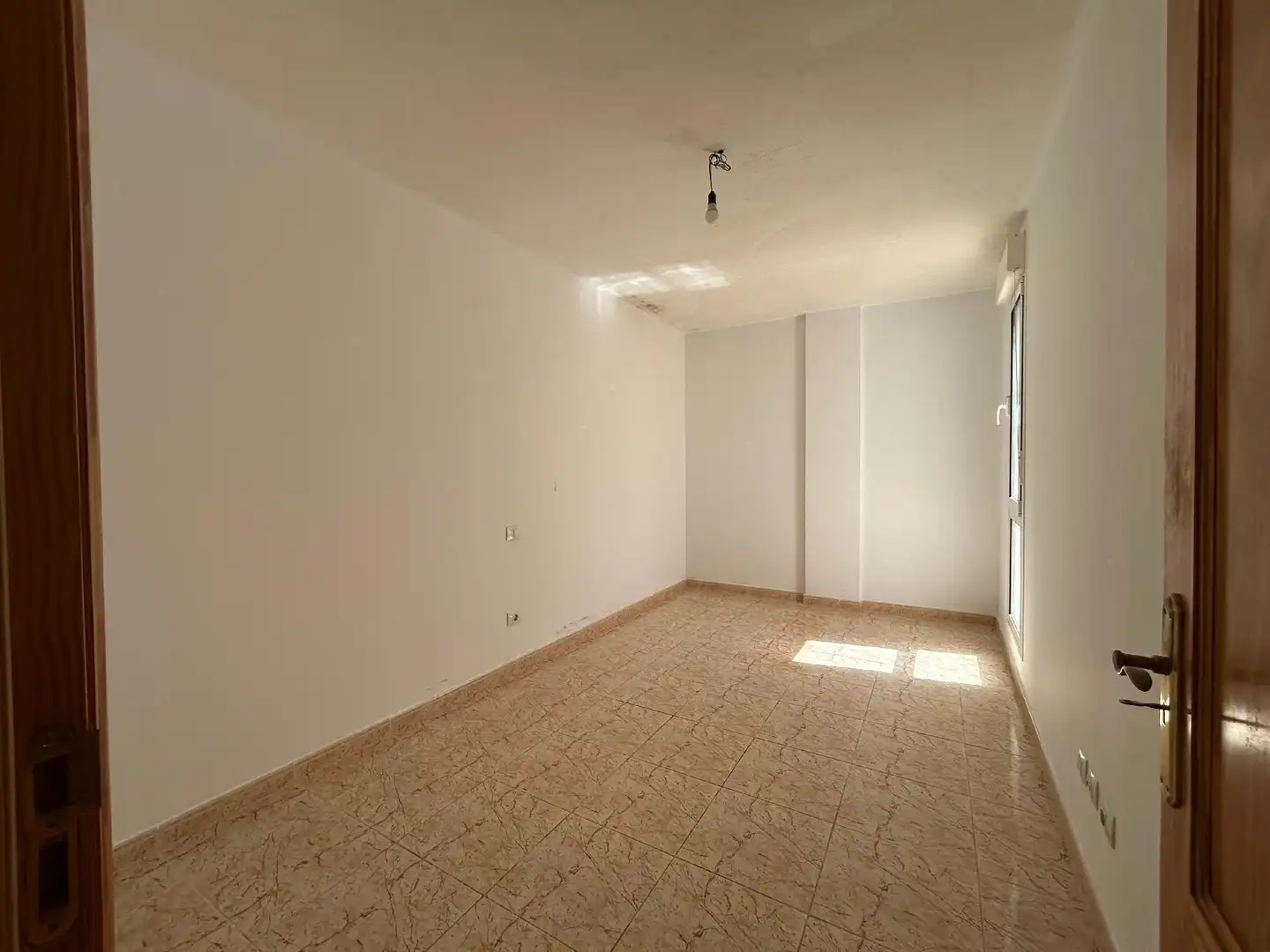 Habitación de Piso en venta en Ingenio con Terraza