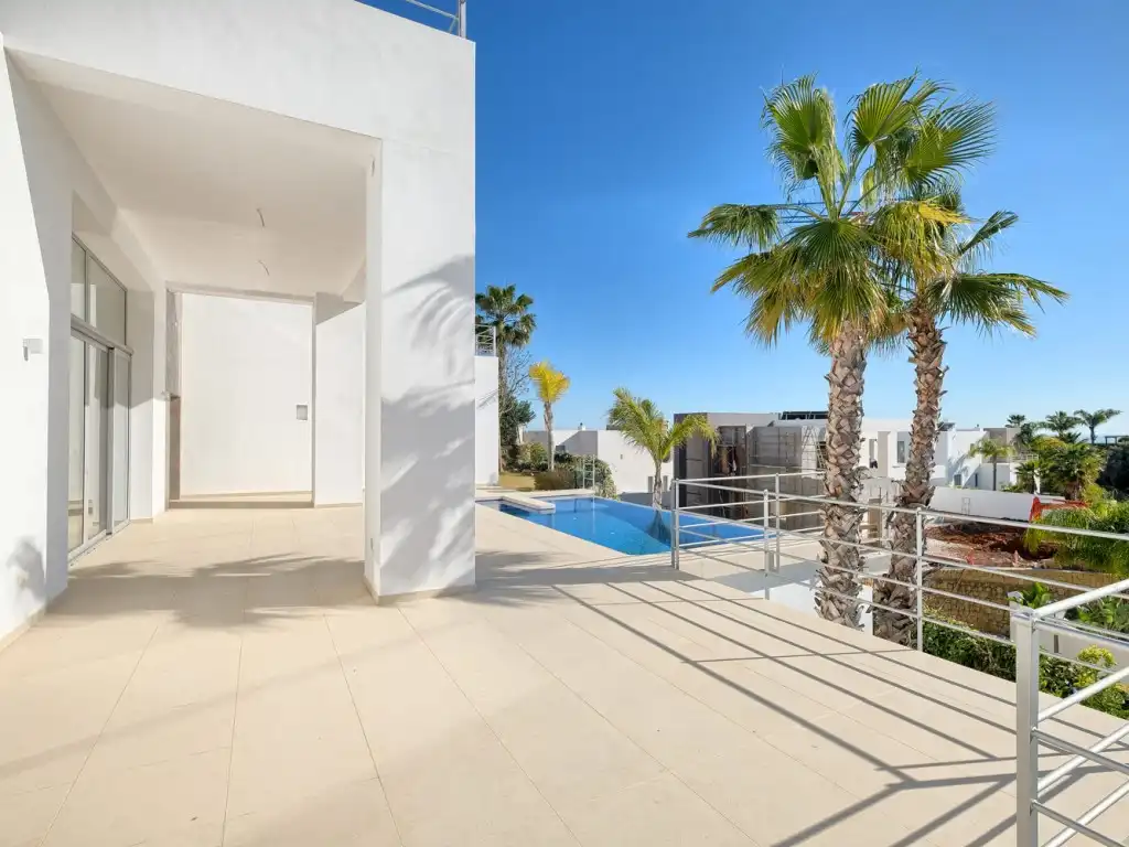 Villa con piscina in vendita a Los Arqueros  - Puerto del Almendro, imagen 2