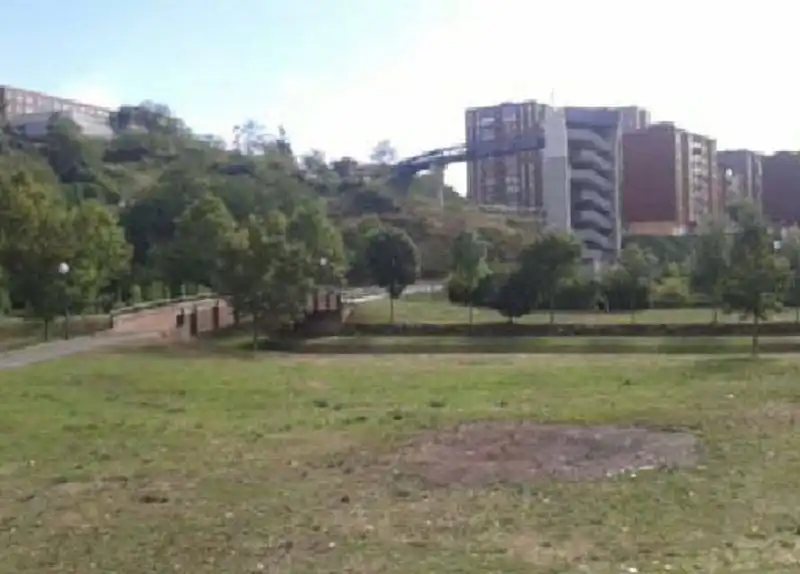 Lands and plots for sale in JUAN SEBASTIAN ELCANO, P.PARC, U.21J