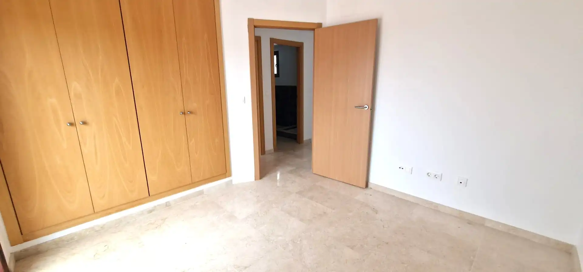 Adossat amb jardí en venda a Doña Julia, imagen 17