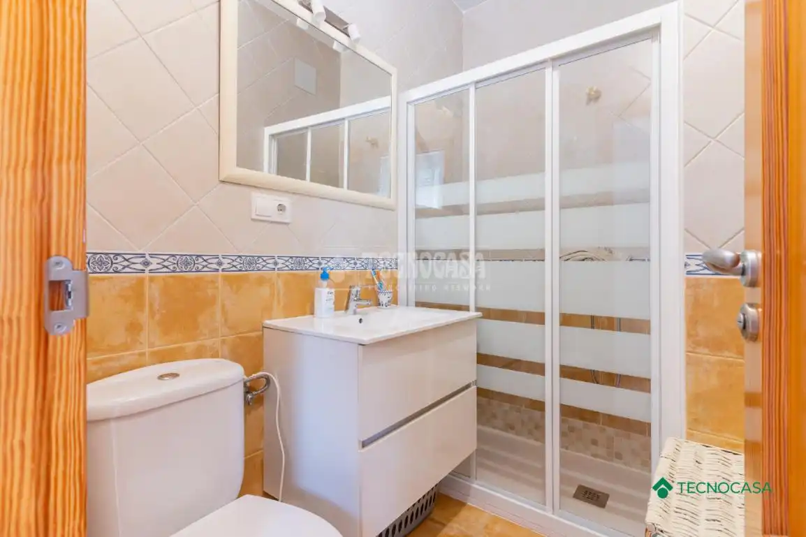 Bedroom of Attic for sale in Roquetas de Mar  with Air Conditioner, Terrace and Community pool
