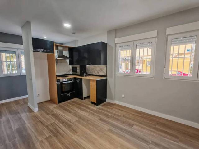Estudio en Venta en Calle Almadén, 3 en Sant Josep