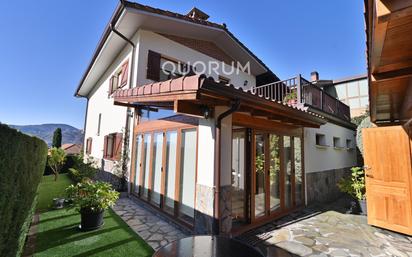 Exterior view of House or chalet for sale in Galdakao  with Heating, Terrace and Storage room