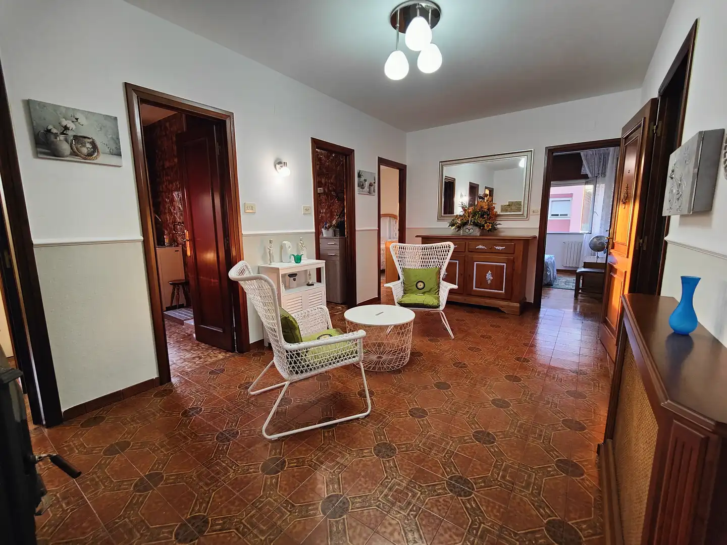 Sala d'estar de Casa o xalet en venda en Rianxo amb Calefacció, Jardí privat i Moblat