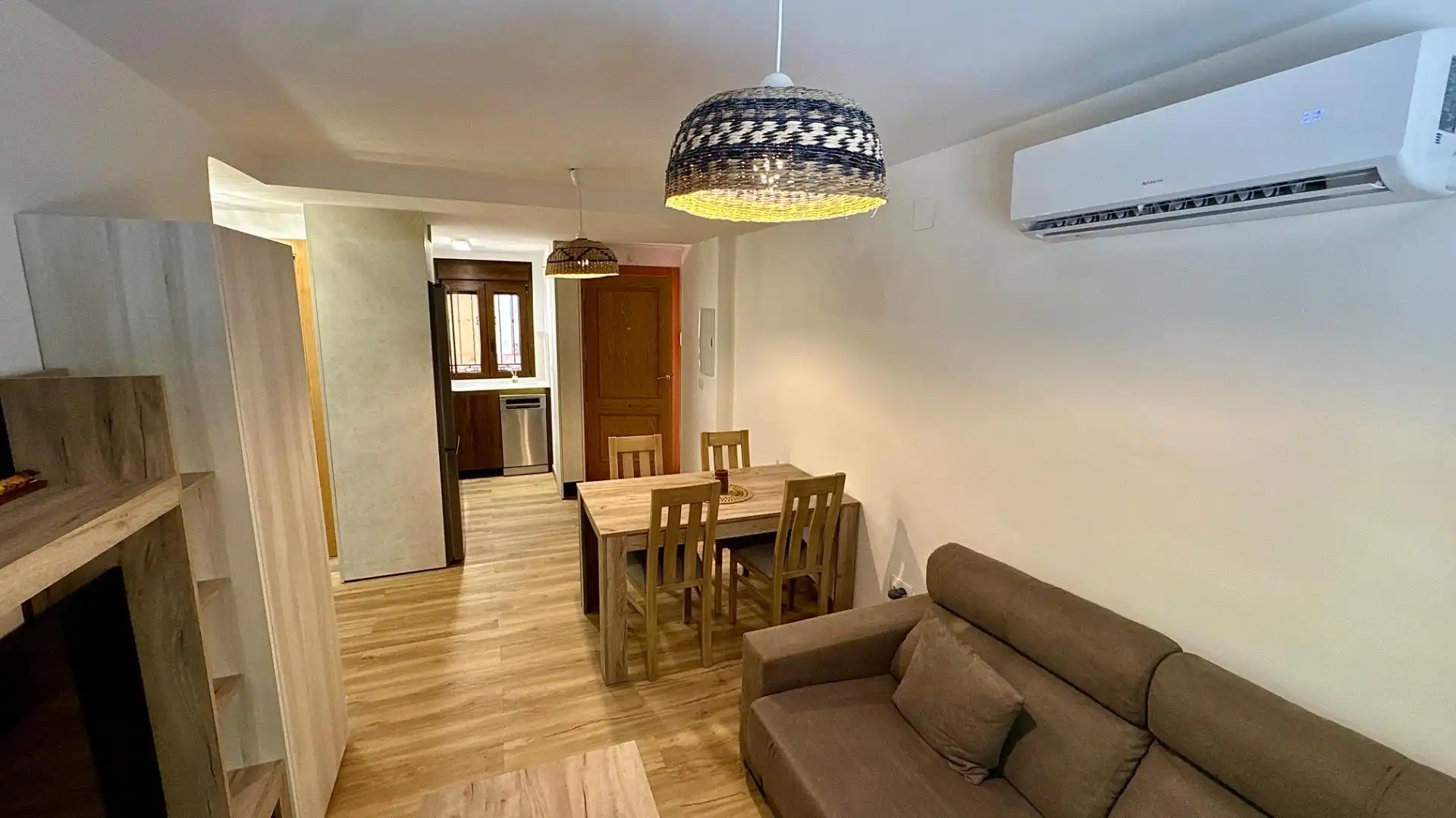 Living room of Flat for rent in Pinos Genil  with Air Conditioner, Heating and Furnished