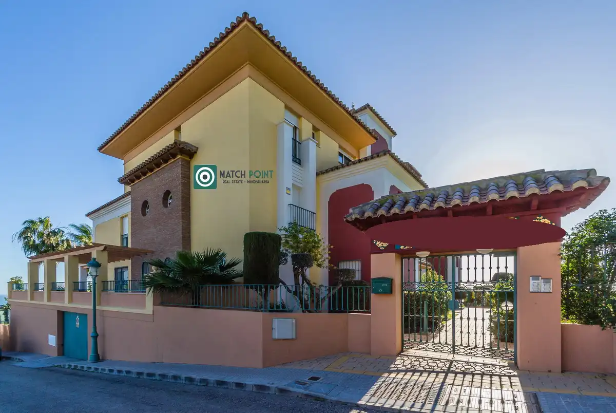 Außenansicht von Wohnung zum Verkauf in Nerja