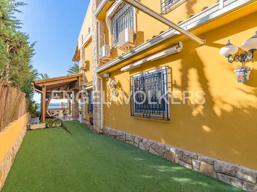 Casa o xalet en venda a Avenida Santiago Bernabéu, Calas Santiago Bernabéu