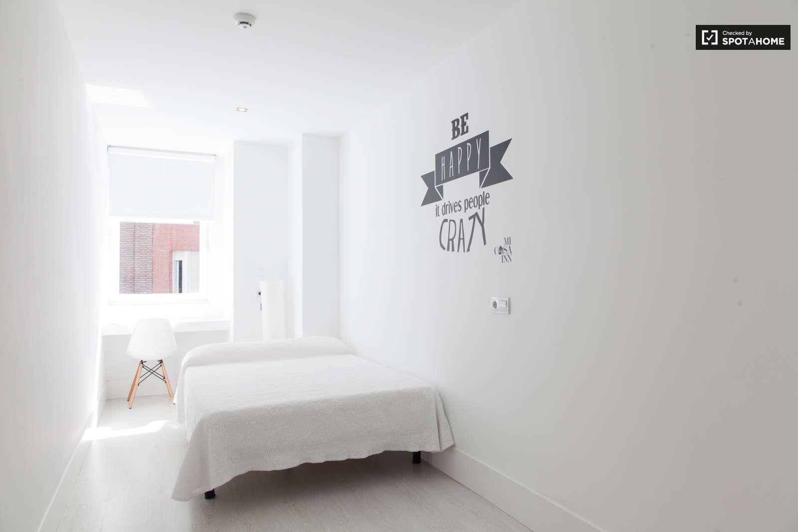 Bedroom of House or chalet to share in  Madrid Capital  with Air Conditioner and Terrace