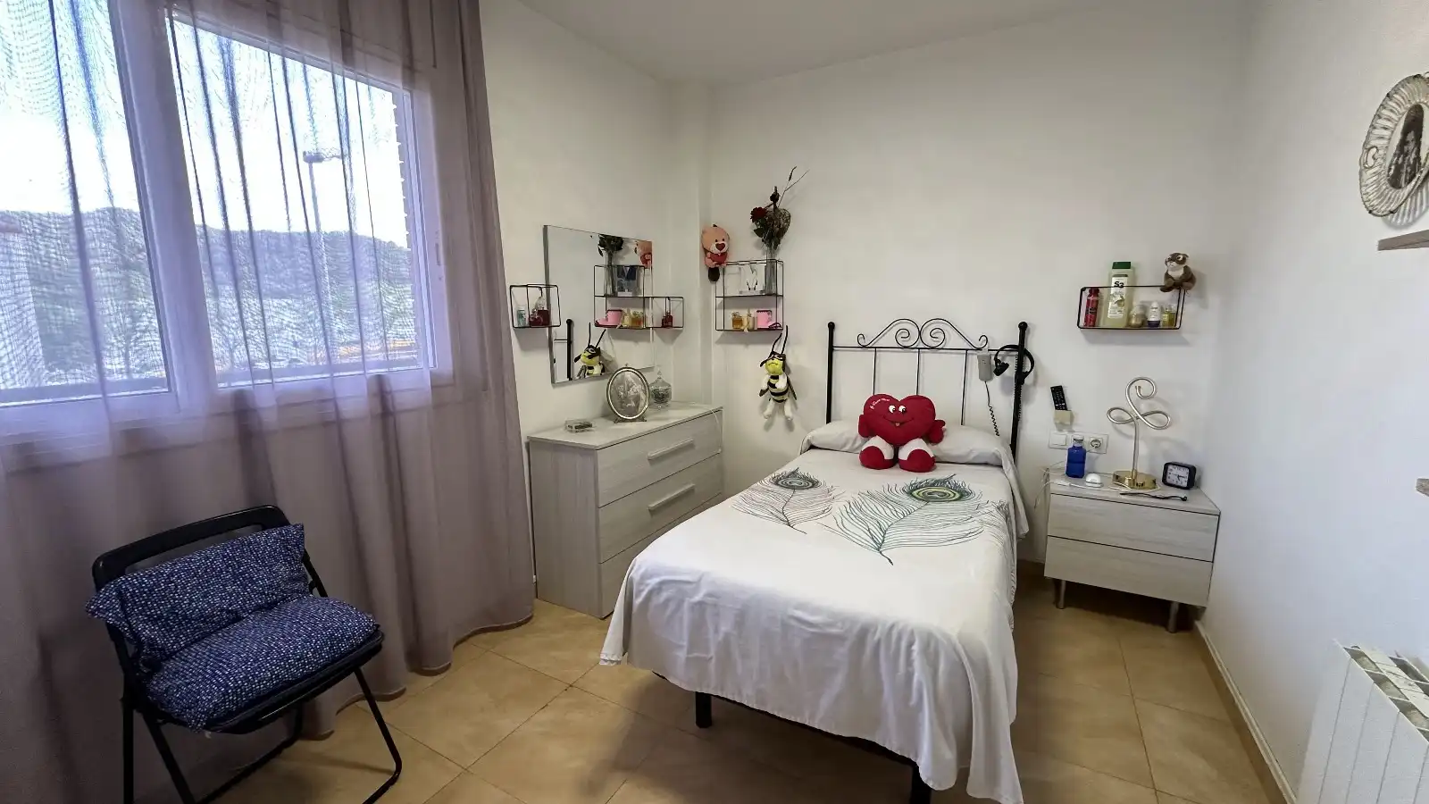 Piso con terraza en venta en Carrer de Montserrat Roig, imagen 13