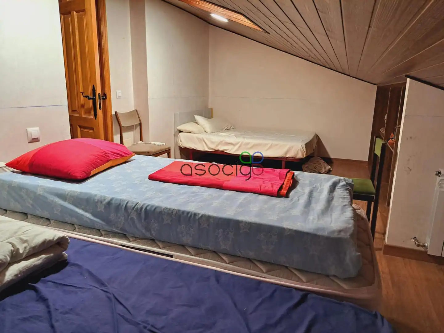 Habitación de Casa o chalet en venta en Solanillos del Extremo con Calefacción, Trastero y Piscina