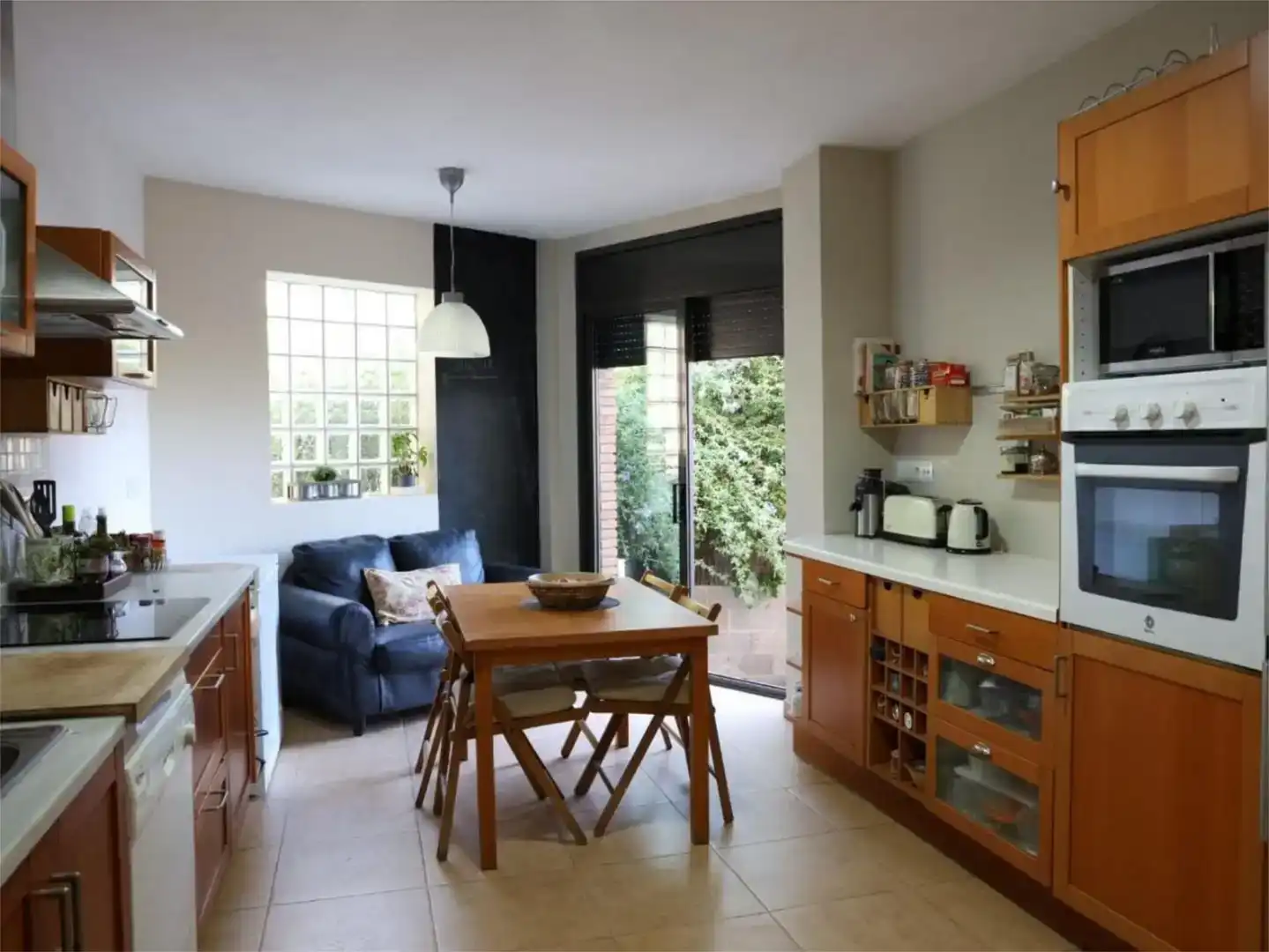 Menjador de Casa o xalet en venda en  Barcelona Capital