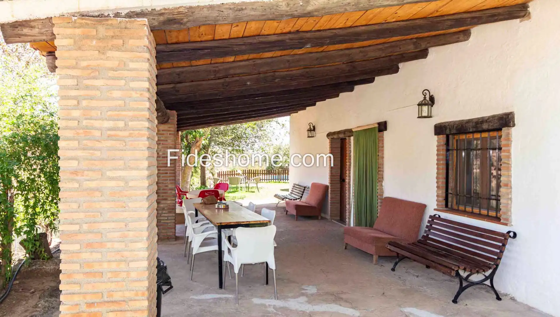 Jardí de Finca rústica en venda en Villamena amb Jardí privat, Piscina i Moblat