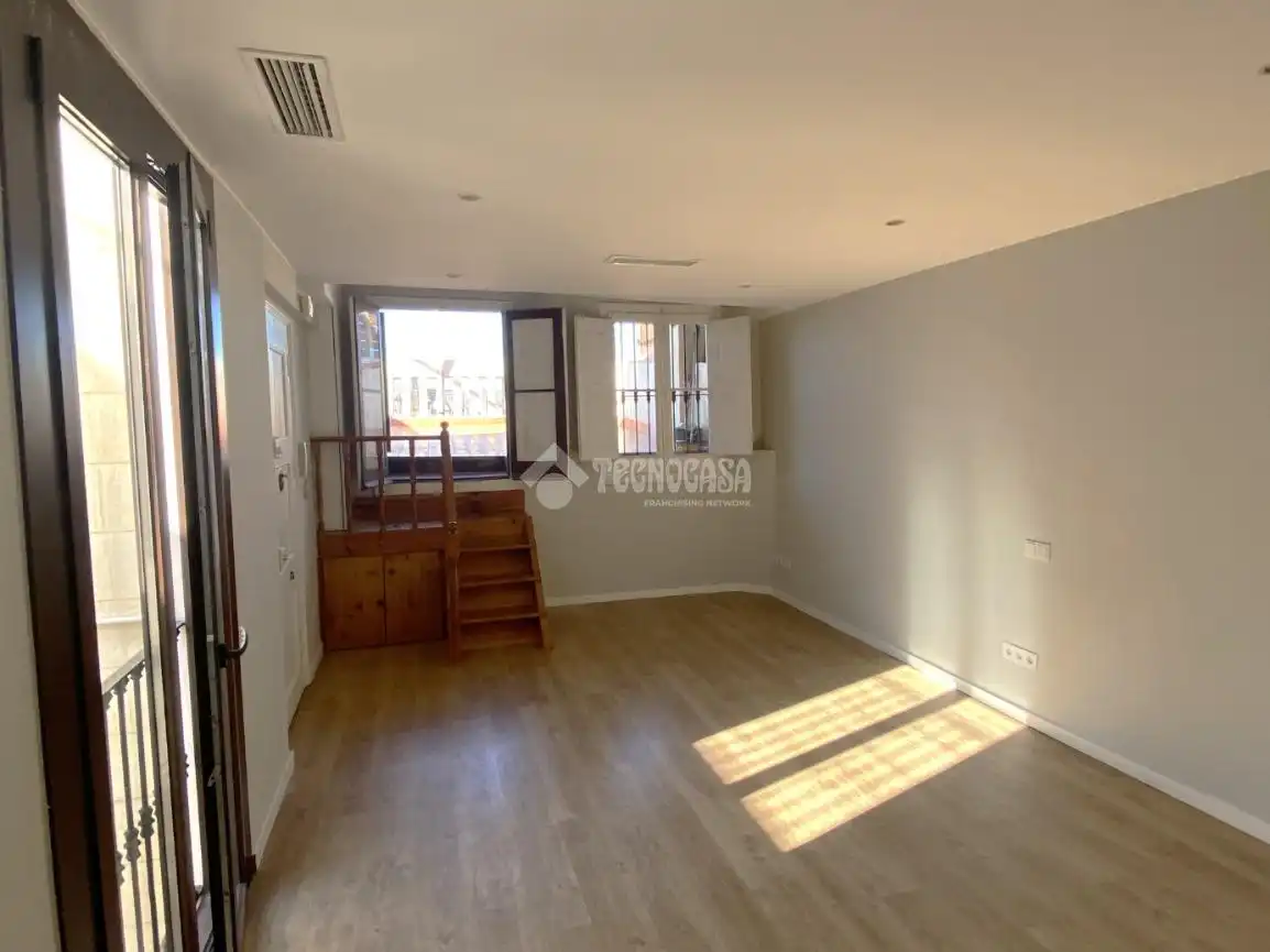 Bedroom of Flat for rent in Barcelona  with Air Conditioner and Terrace