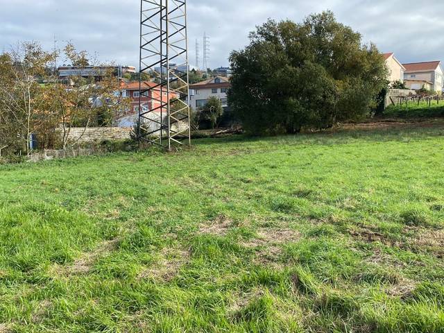 Terreno en Venta en Camiño Costa da Peteta, 49 en Bembrive