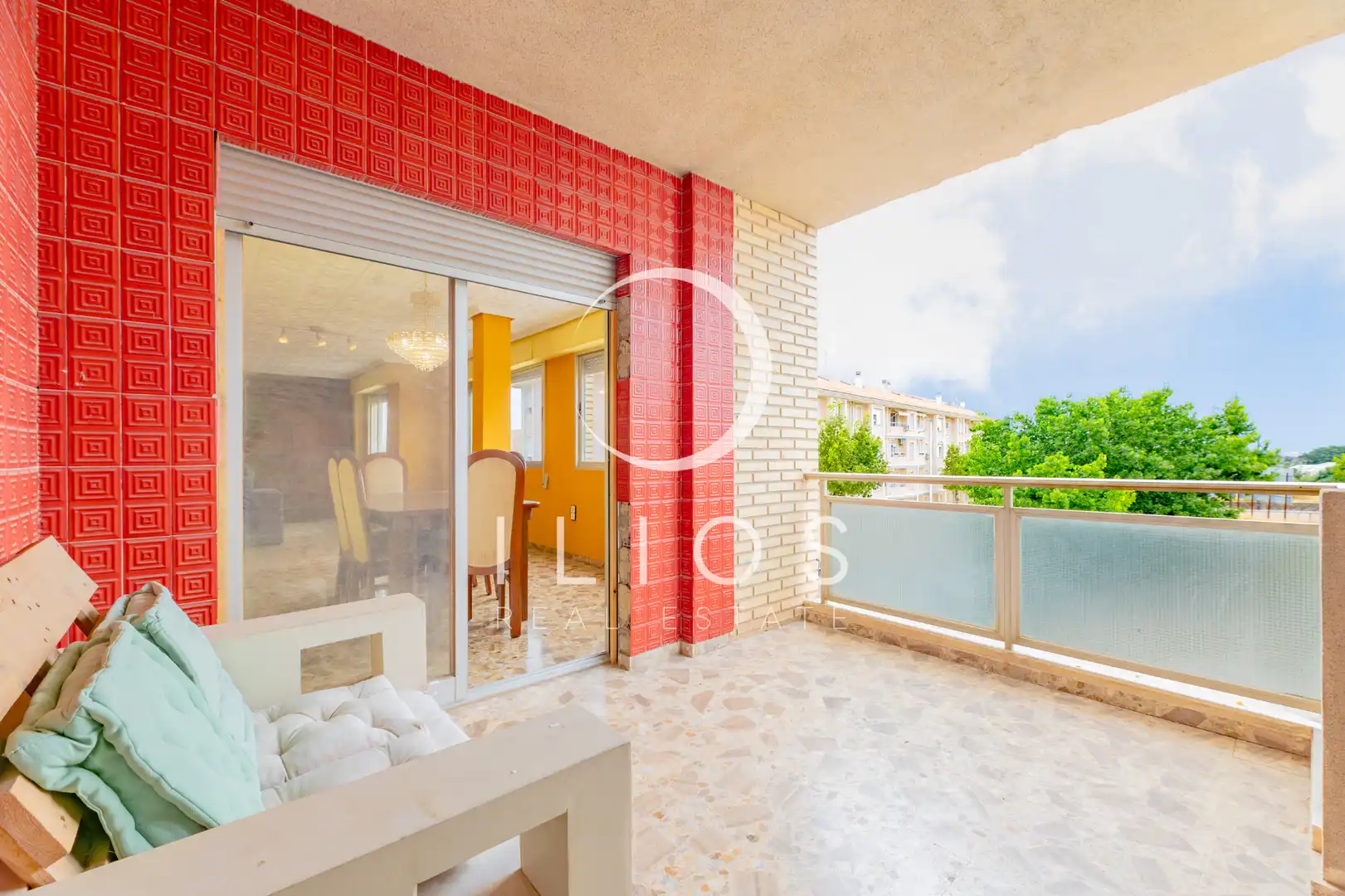 Exterior view of Flat for sale in Manises  with Air Conditioner, Terrace and Balcony