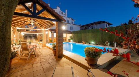 Foto 4 de Casa adosada en venta en Peligros, Granada