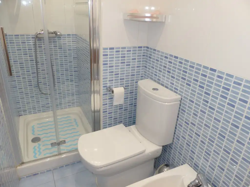 Bany de Pis en venda en Canet de Mar amb Aire condicionat i Balcó