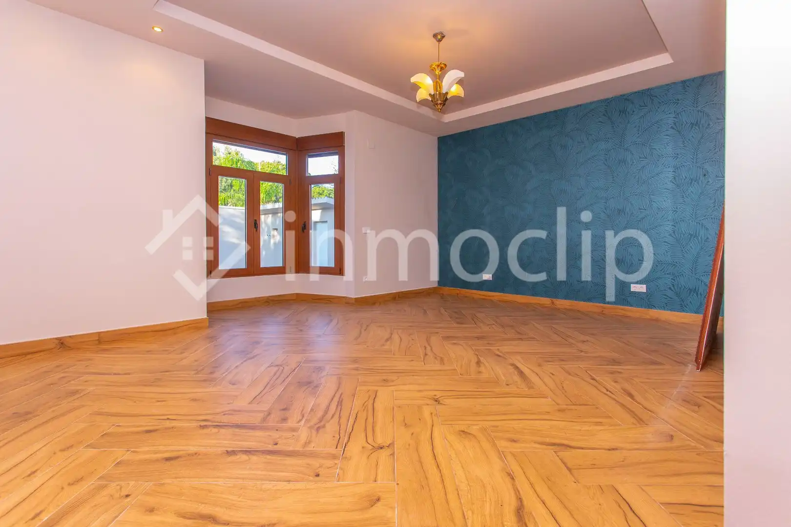 Houses for sale in CALLE GONZÁLEZ GORDON, Parque Avenida