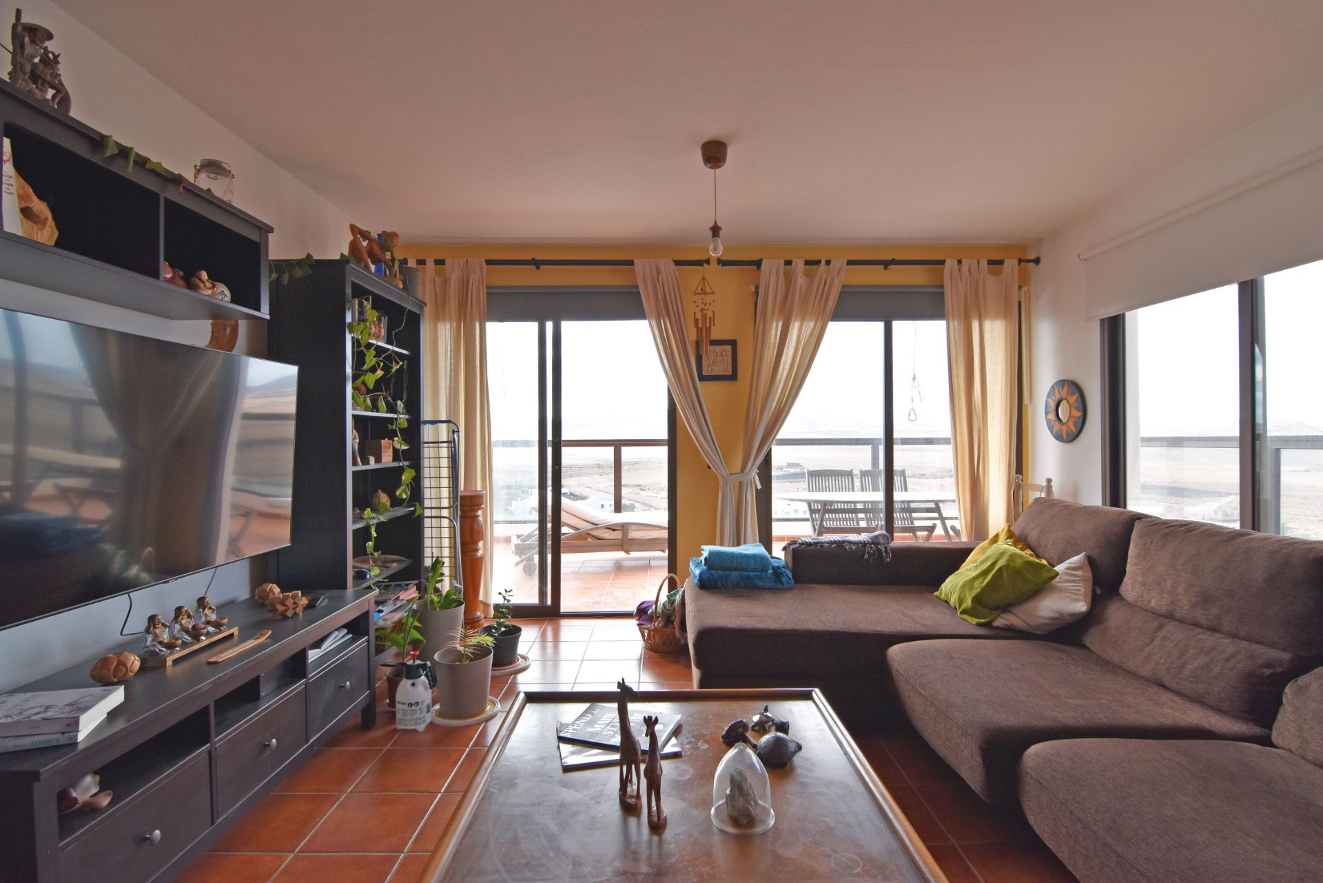 Sala d'estar de Casa o xalet en venda en Teguise amb Jardí privat, Terrassa i Traster