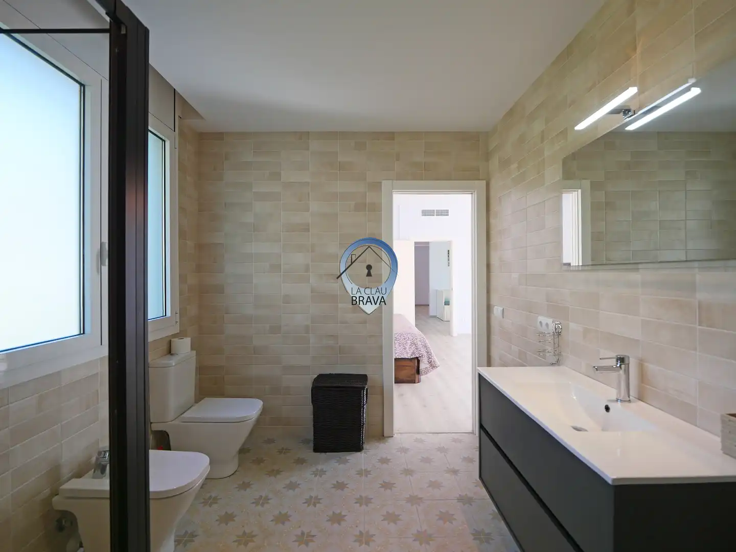 Villa mit Terrasse zum Verkauf in Carrer del Puigmal, imagen 28