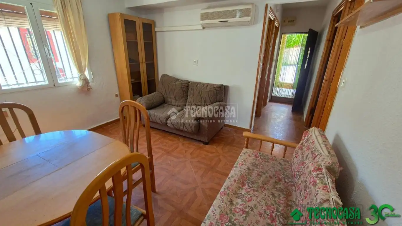Sala d'estar de Casa adosada en venda en Lanzahíta amb Aire condicionat i Calefacció