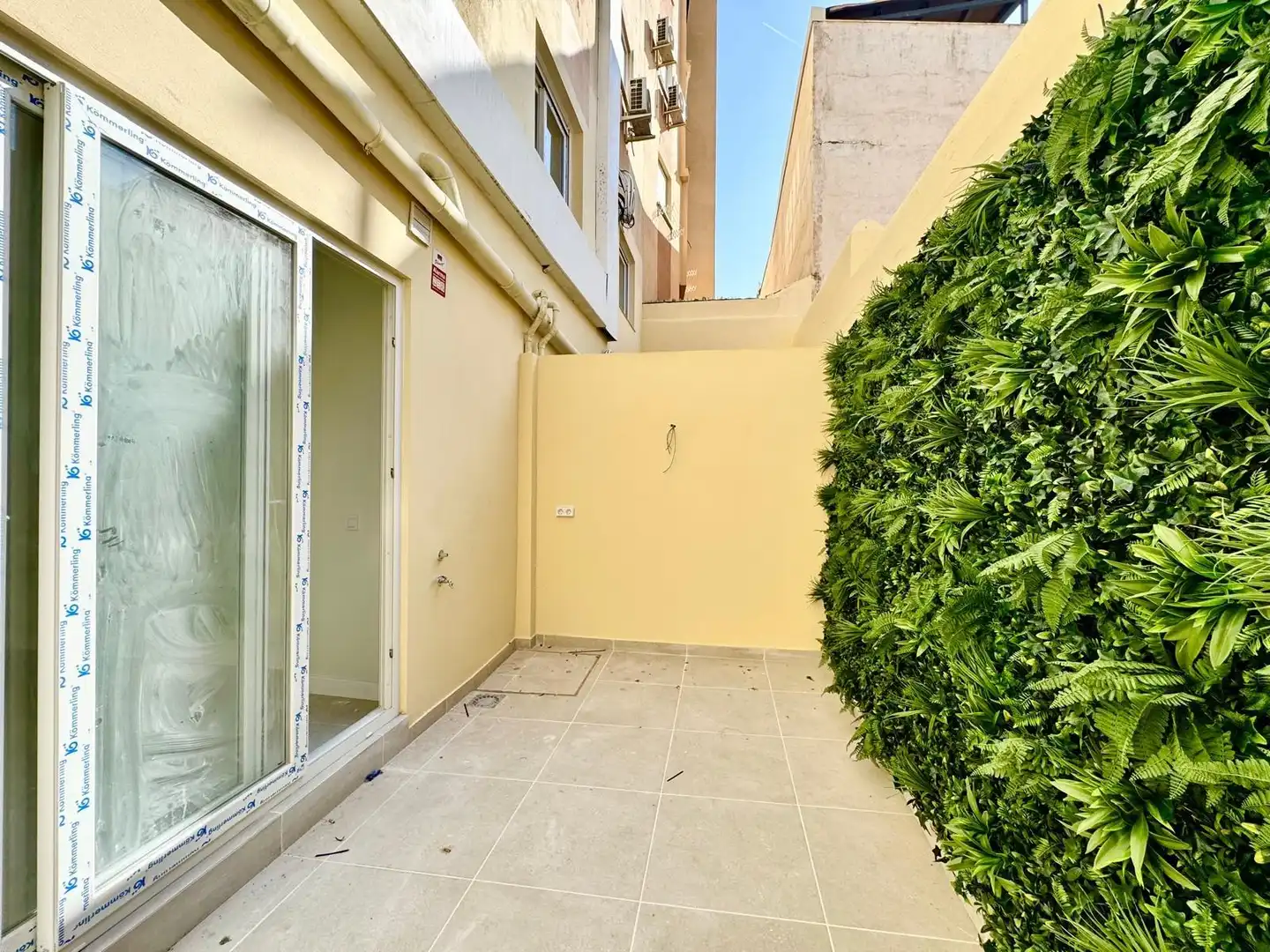 Terrasse von Erdgeschoss zum Verkauf in Málaga