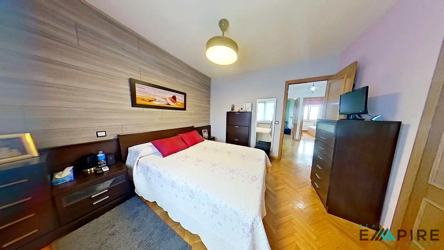 Semi-detached house with pool for sale in Ugena, imagen 51