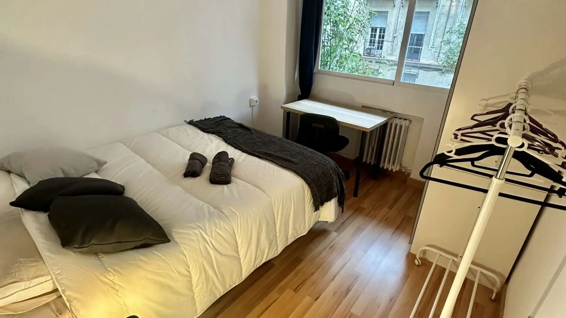 Schlafzimmer von Wohnung zur untervermieten in  Madrid Capital mit Klimaanlage, Terrasse und Möbliert