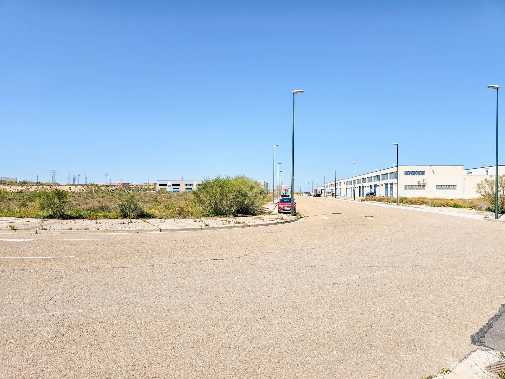 Vista exterior de Terreny industrial en venda en  Zaragoza Capital
