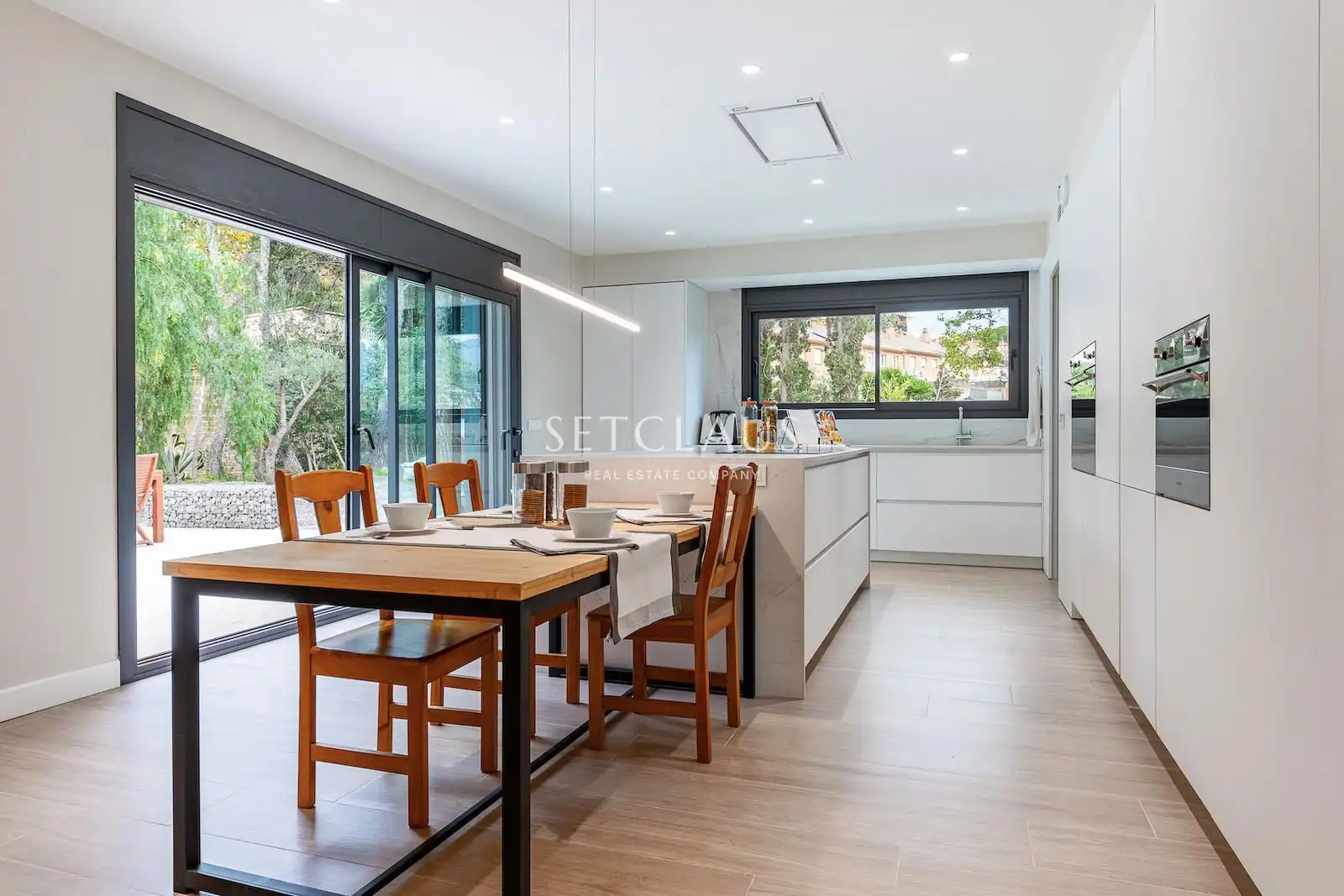 Cocina de Casa o chalet en venta en Tiana con Aire acondicionado, Calefacción y Terraza