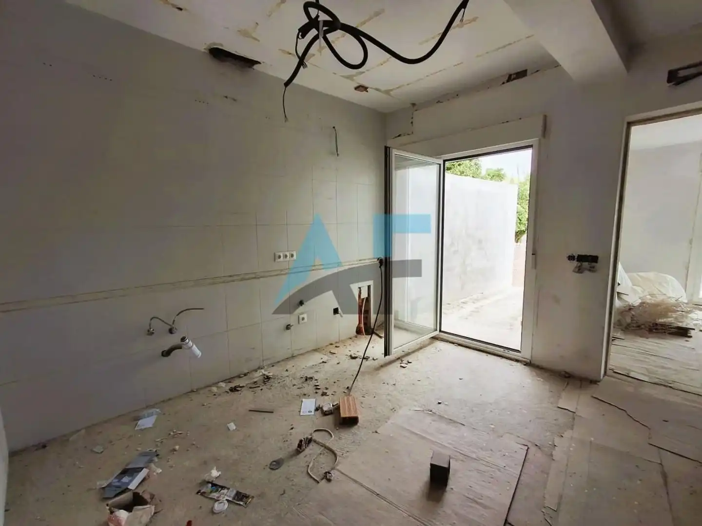 Casa o xalet en venda en Ourense Capital  amb Jardí privat, Terrassa i Traster