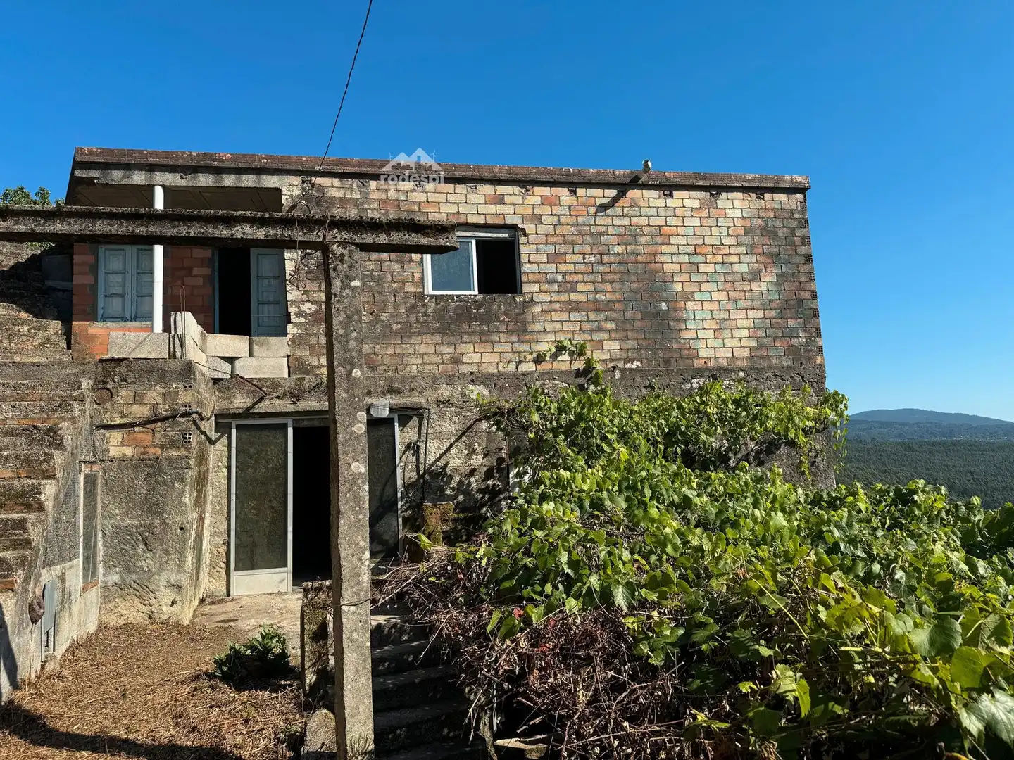 Vista exterior de Casa o xalet en venda en Covelo amb Traster