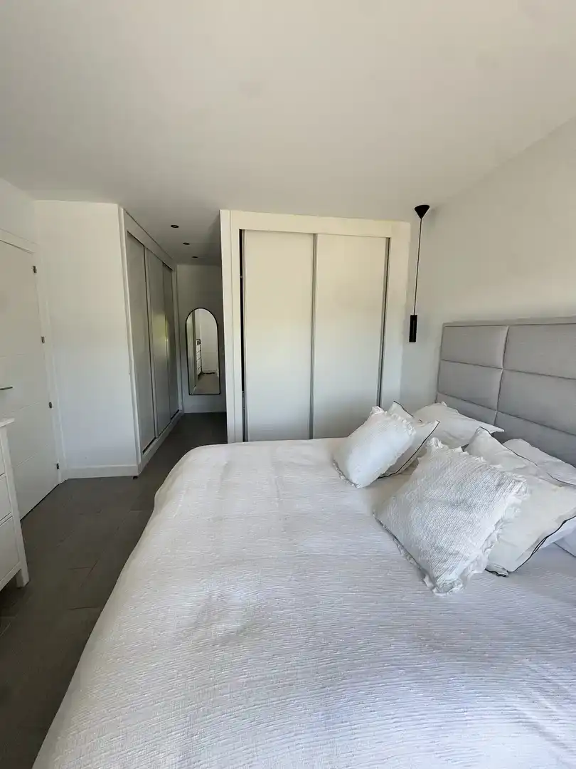 Dormitori de Casa o xalet en venda en Colegios