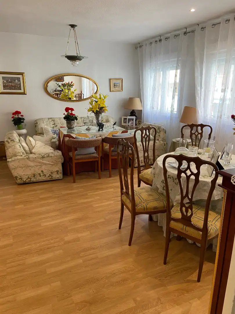 Flat with terrace for sale in Calle Marqués de Mondéjar 13, imagen 2
