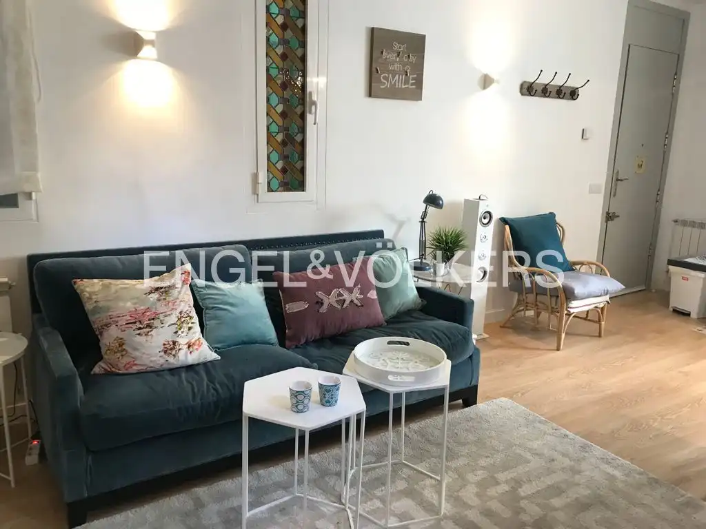 Sala d'estar de Pis de lloguer en Madrid amb Aire condicionat i Calefacció